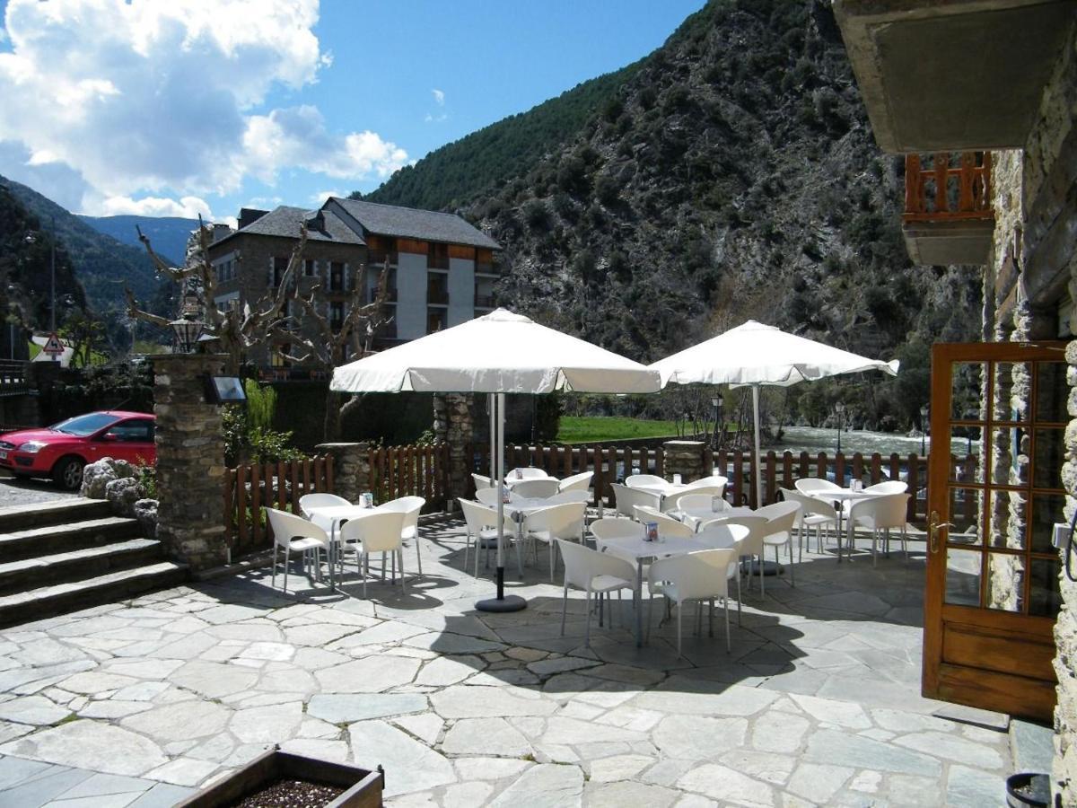 Hotel Lamoga Llavorsí 외부 사진