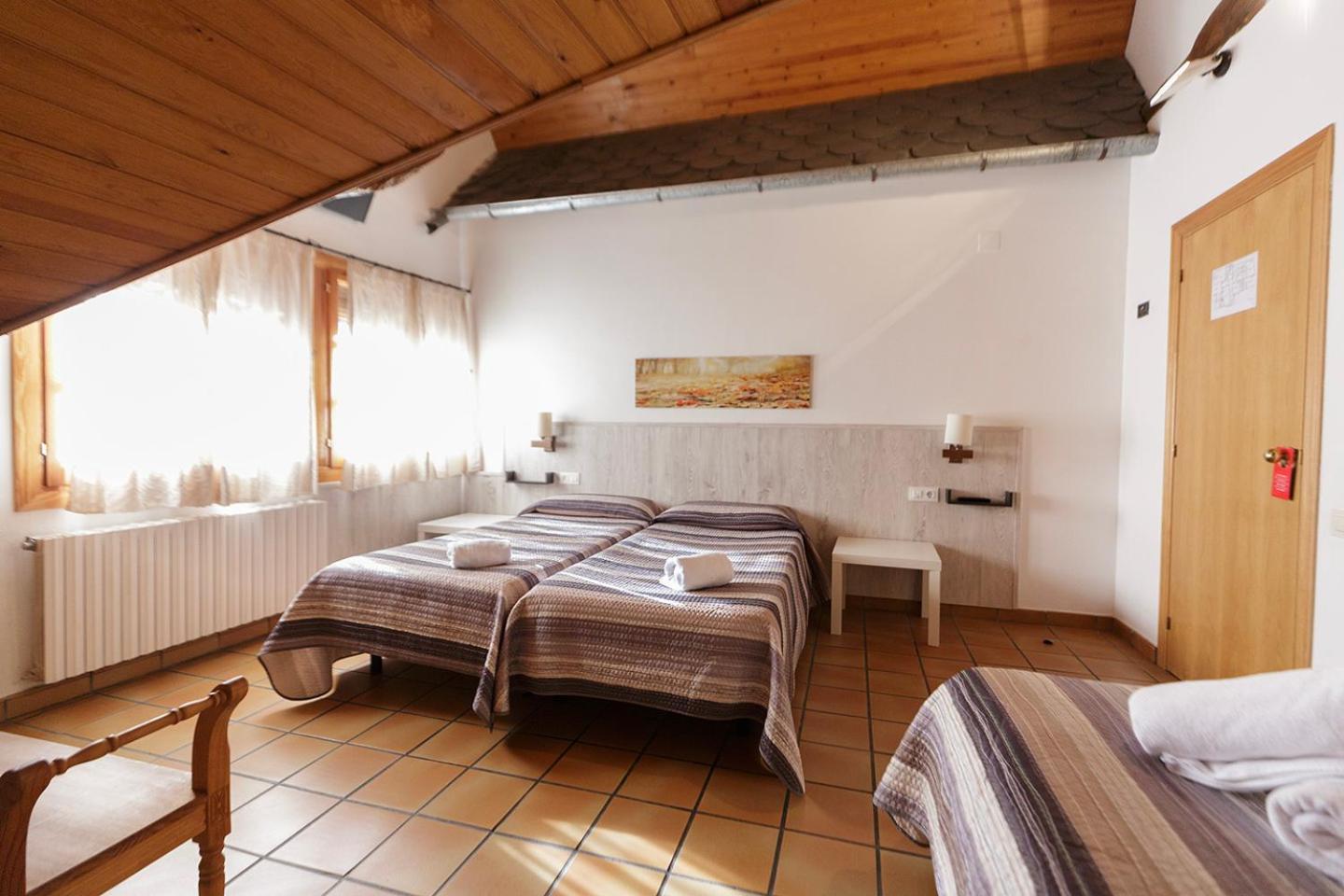 Hotel Lamoga Llavorsí 외부 사진