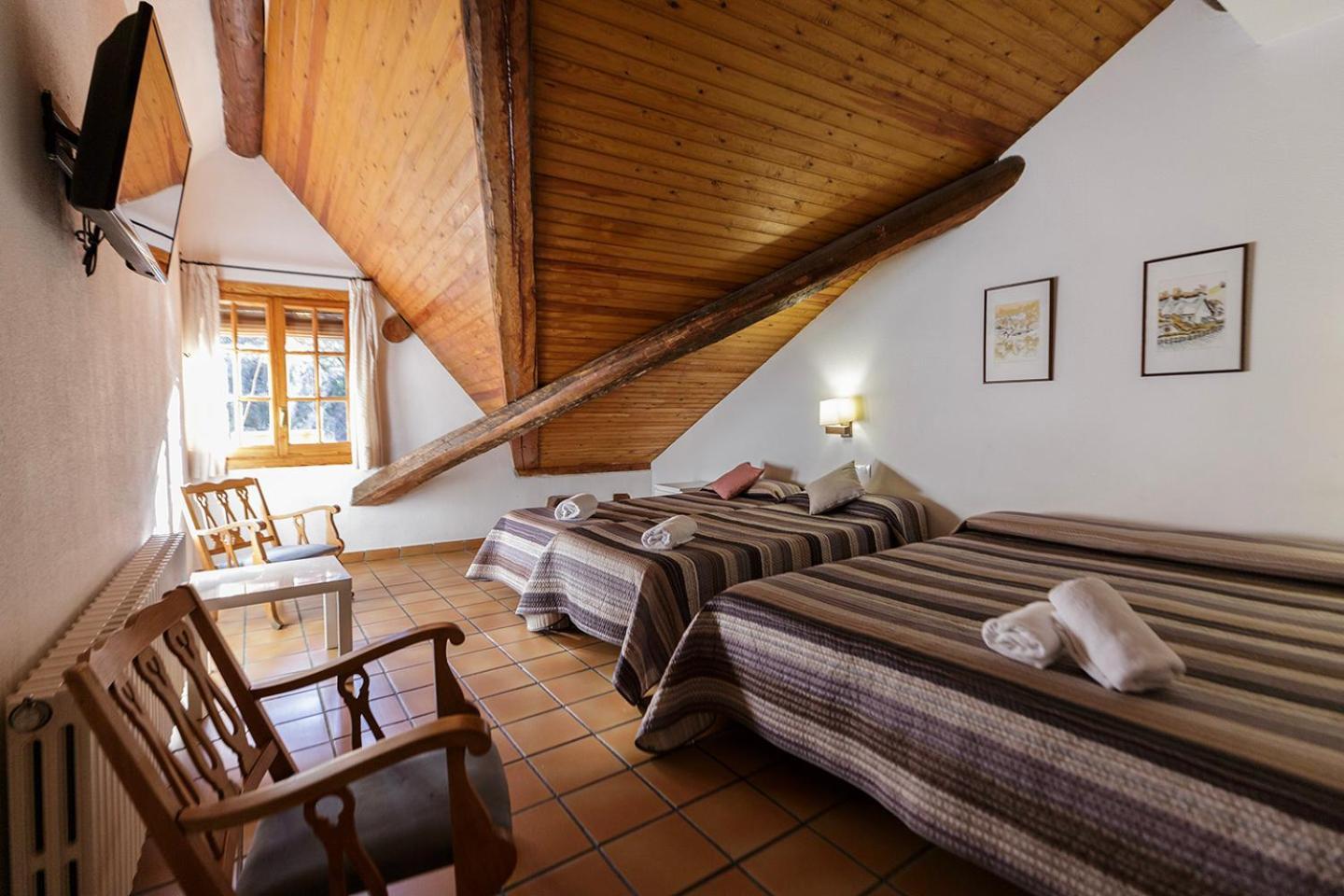 Hotel Lamoga Llavorsí 외부 사진
